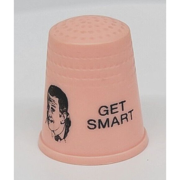 Get Smart Pink Plastic Sewing Thimble TV Series Vintage Collectible - Picture 4 of 12
